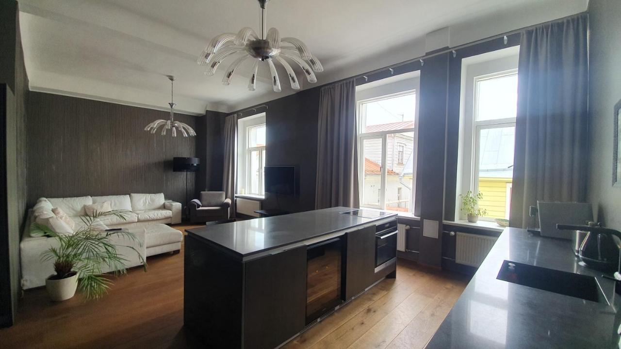 Old Town Apartment Пярну Екстер'єр фото